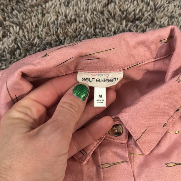 Size M girls button up short sleeve shirts - Picture 2 of 5